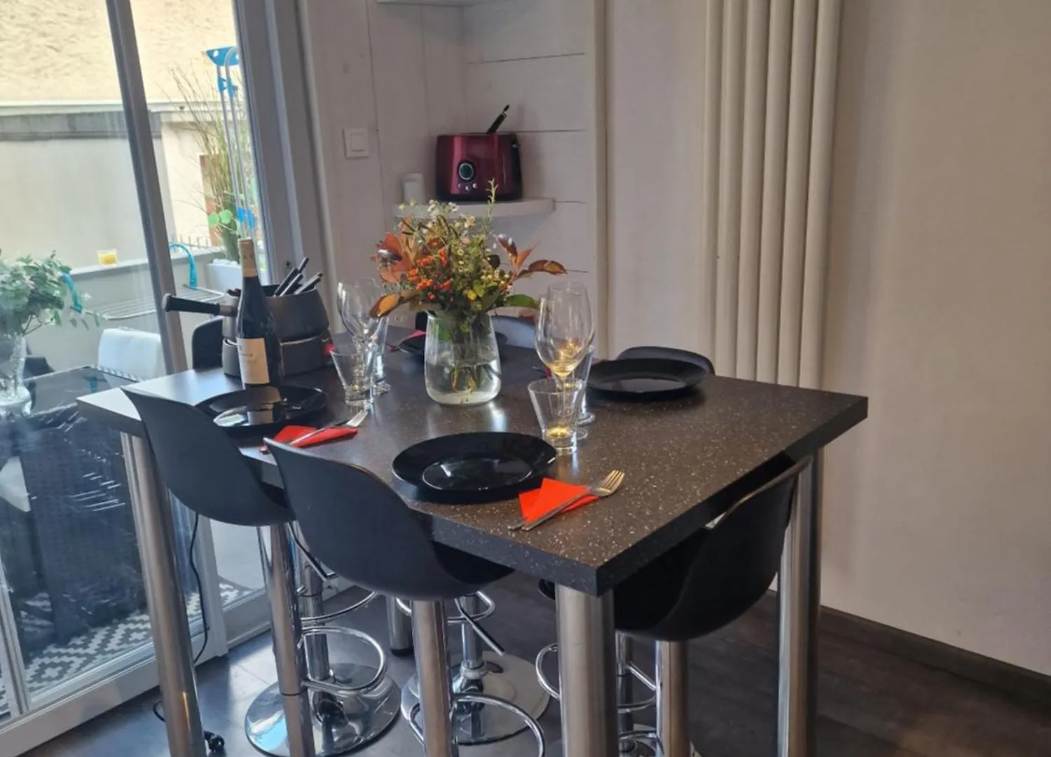 Ferienwohnung Aix Centre Cosy Calme Garage Terrasse Aix-les-Bains Apartment